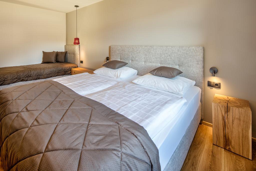 Aparthotel Hubertus Dolomites Fiè Exterior foto